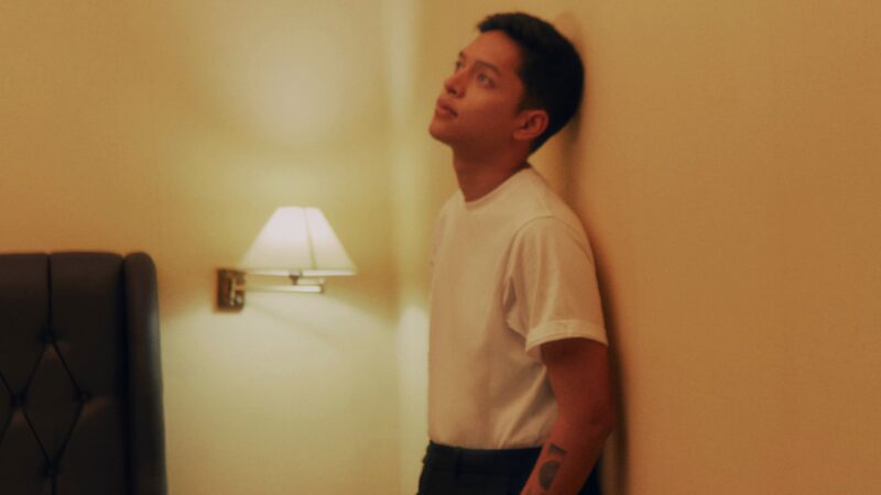 Adikara Rilis Album Klise Prasasti Perjalanan Cinta dan Musikalnya