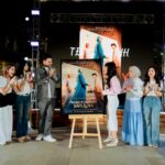 Assalamualaikum Baitullah Rilis Trailer & Poster Resmi Perjalanan Cinta dan Luka Menuju Tanah Suci
