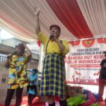 Semarak Praja 2025, Warga Kebayoran Lama Meriahkan Fun Walk HUT RI ke-80