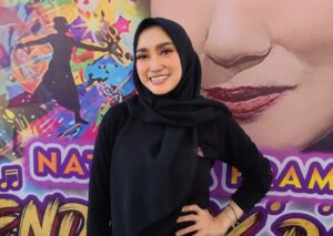 Natasha Pramudita Jelajahi Dangdut Lewat Mendadak Dangdut