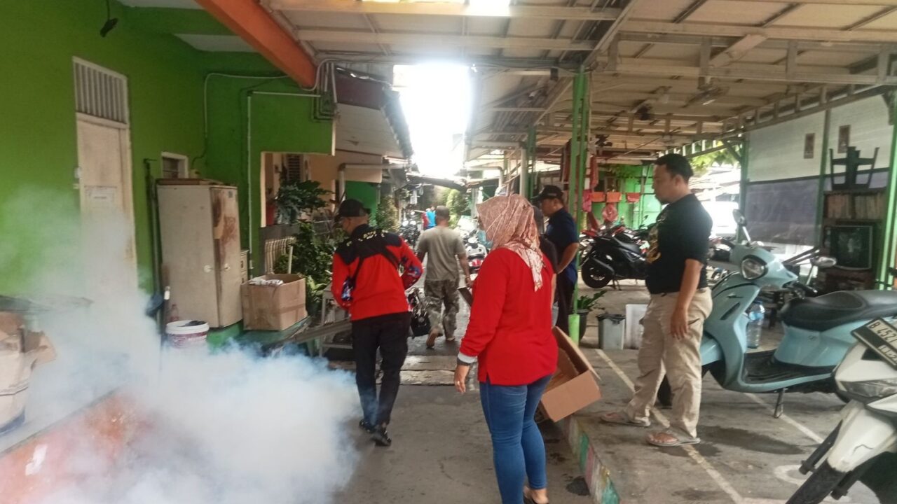 Foging Mandiri Warga Kebayoran Lama Sambut Ramadhan