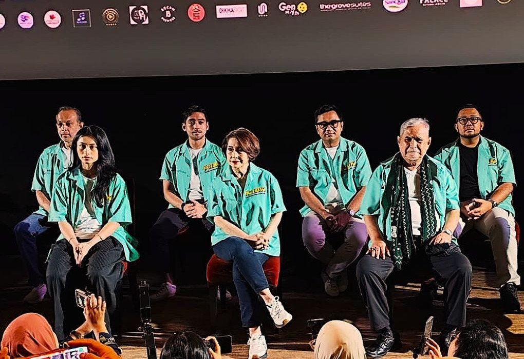CLBK Tawarkan Romansa Lintas Generasi yang Hangat dan Lucu