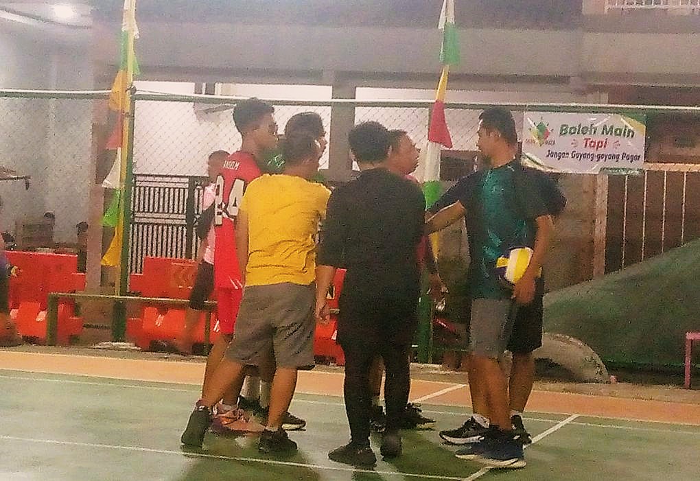 Turnamen Voli HUT ke-81 RI Grand Permata Pererat Warga