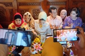 Wiwiet Tatung Rayakan Usia ke-74, Pererat Silaturahmi dan Tebar Kebahagiaan